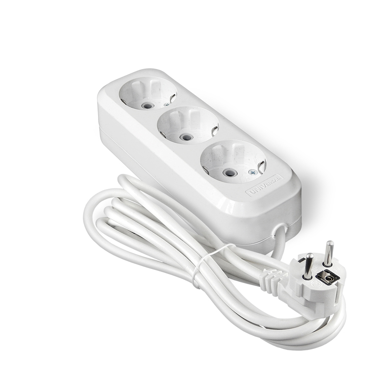 9631978 Удлинитель бытовой UNIVersal 5м 3гн Е-303 ПВС 3х1 3гн. с-з 5м (еврослот)