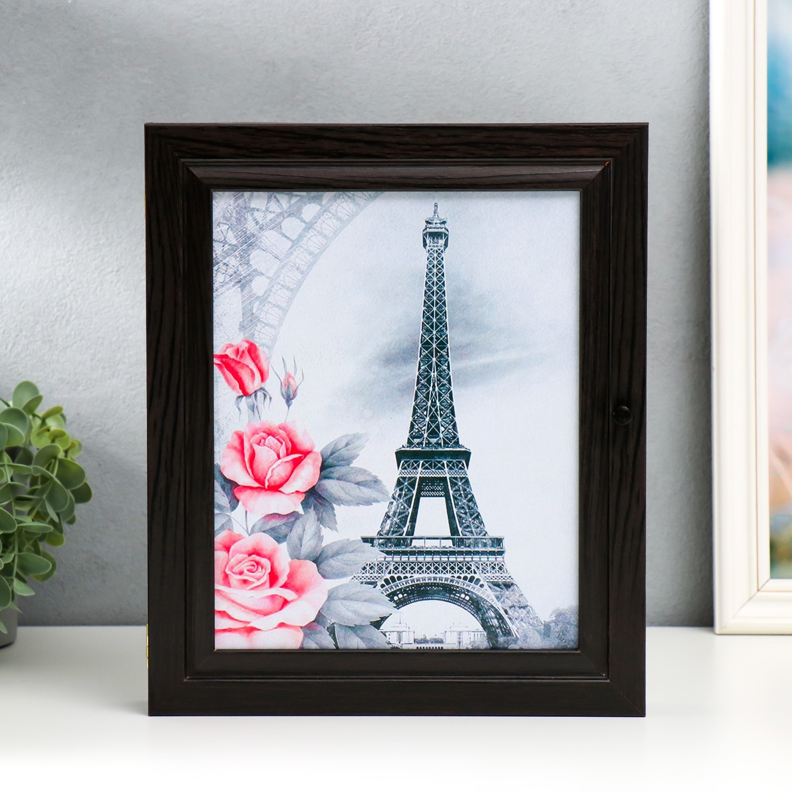 3282776 Ключница Эйфелева башня венге 26х31х6 см.