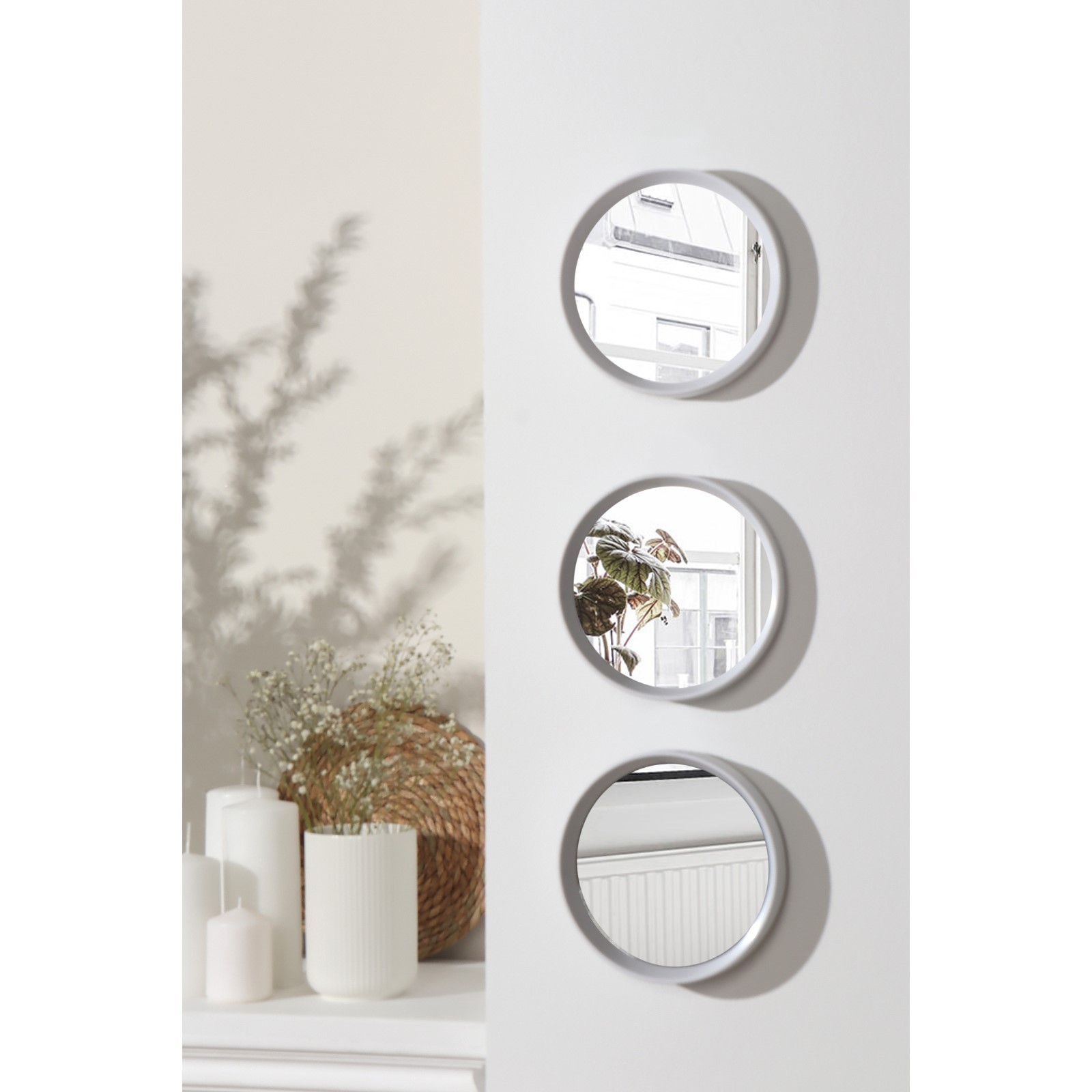 6937832 Набор настенных зеркал Нео, d 15,8 см, цвет белый