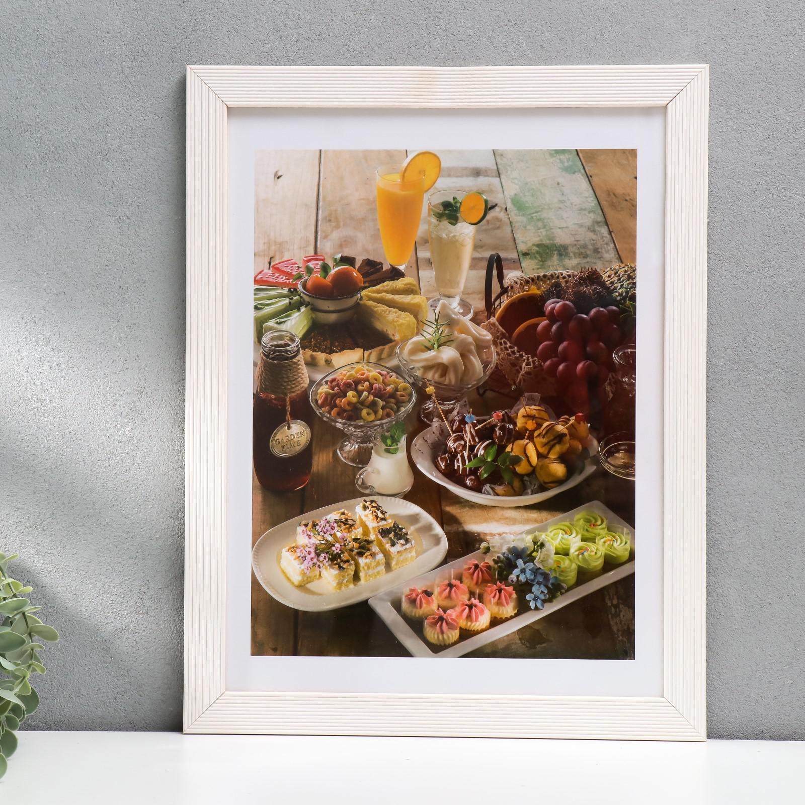 3807818 Фоторамка 30х40 см. цвет белый