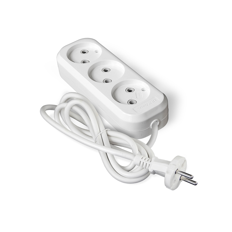 9631965 Удлинитель бытовой UNIVersal 5м 3гн Е-203 ПВС 2х0,75 3гн. б-з 5м (еврослот)